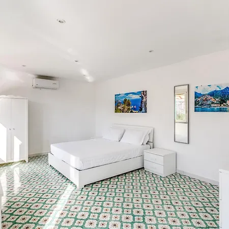 Yourhome - Casa Roxana * Massa Lubrense