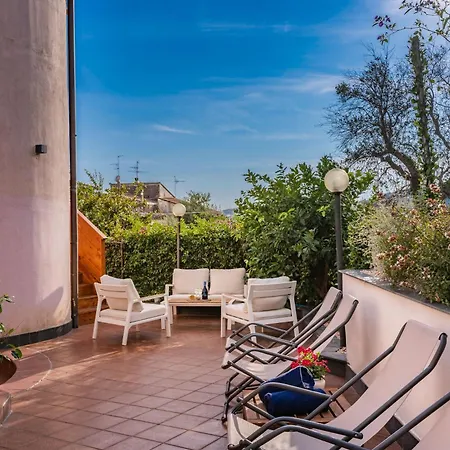Willa Yourhome - Casa Roxana